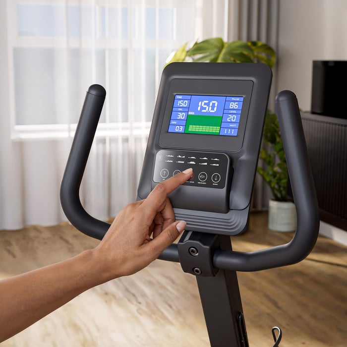 Écran LCD avec Bluetooth compatible Kinomap et Zwift pour parcours virtuels.