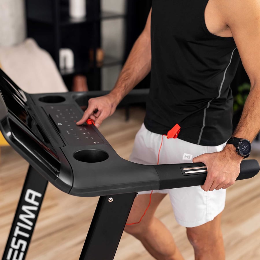 1eb57f14-4c98-4f87-d480-0085f66