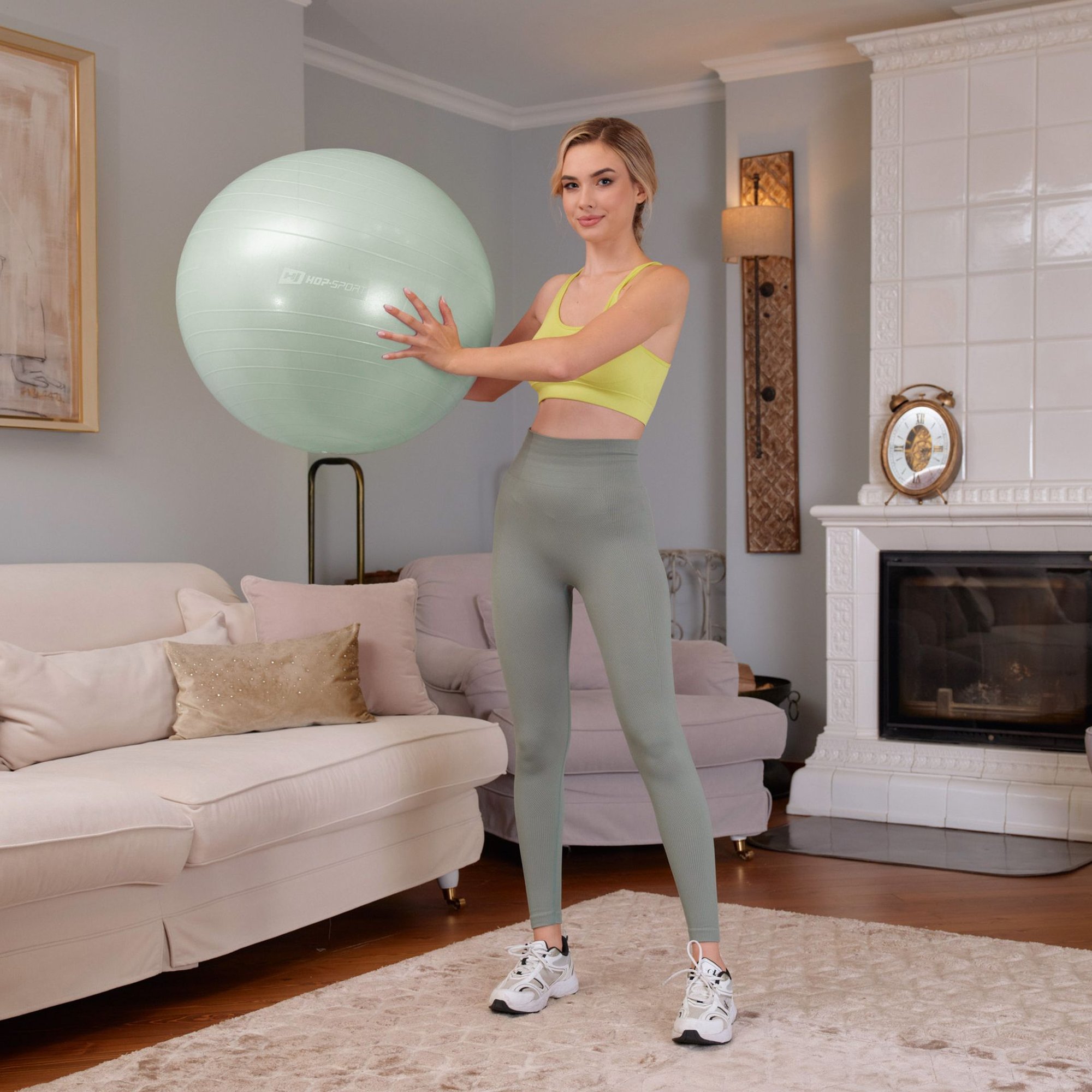 Exercices d’équilibre avec ballon de gym 65 cm Vert
