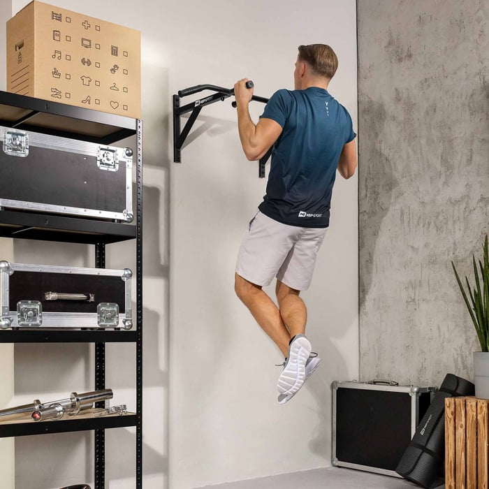 Barre de traction compacte et murale pour biceps, dorsaux