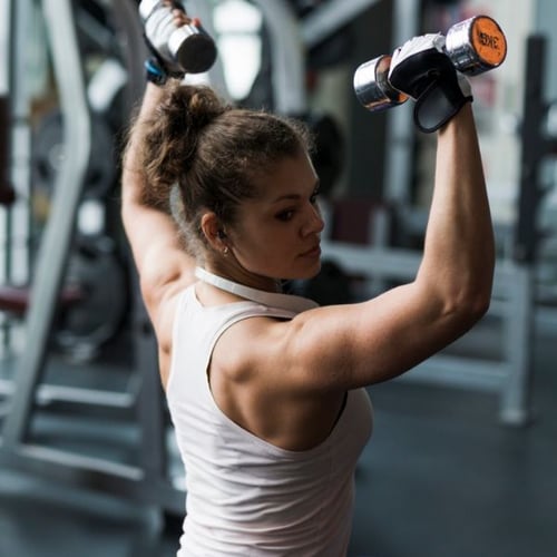 Exercices épaules haltères