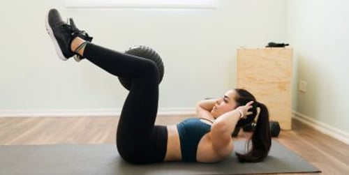 Leg raises - différentes variantes de leg raises et comment les réaliser