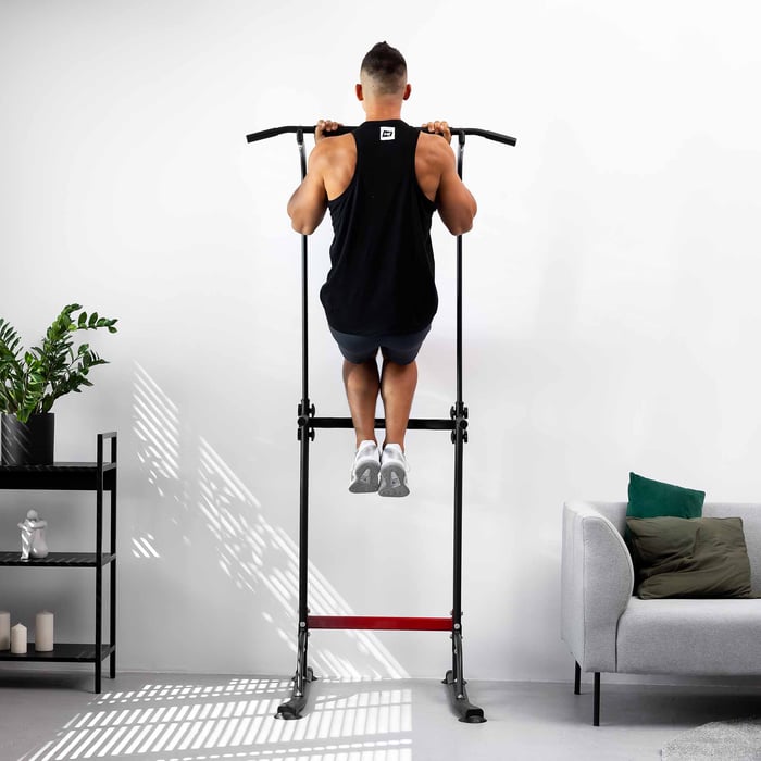 Barre de traction avec réglage de hauteur sur 10 niveaux