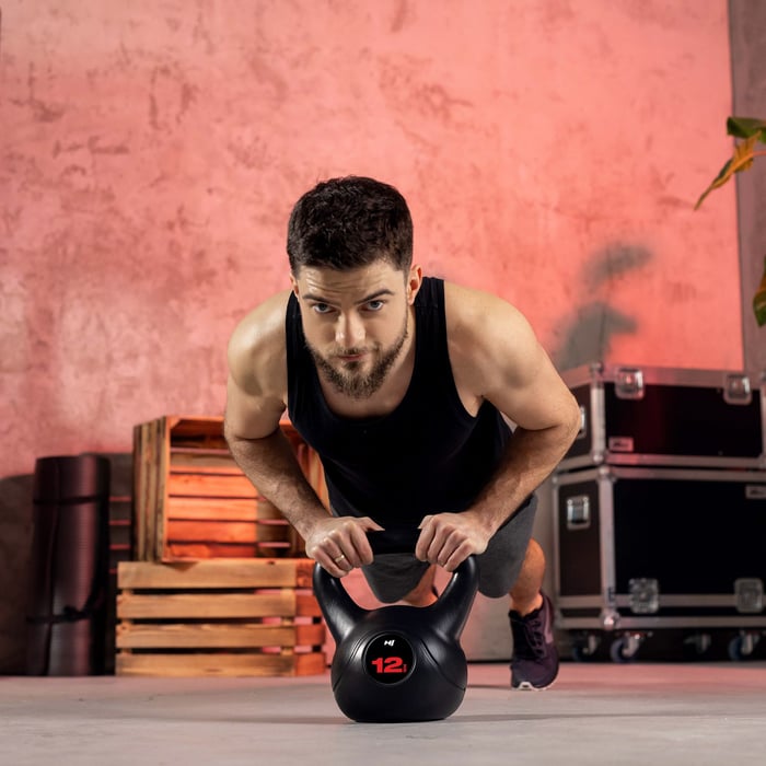 Kettlebell pour les séances de fitness quotidiennes.