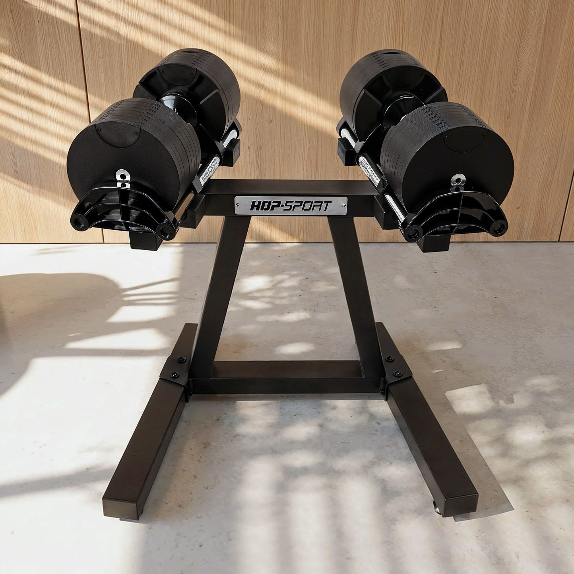 Détail du profilé en acier 50x50 mm de rack de rangement stable pour home gym.