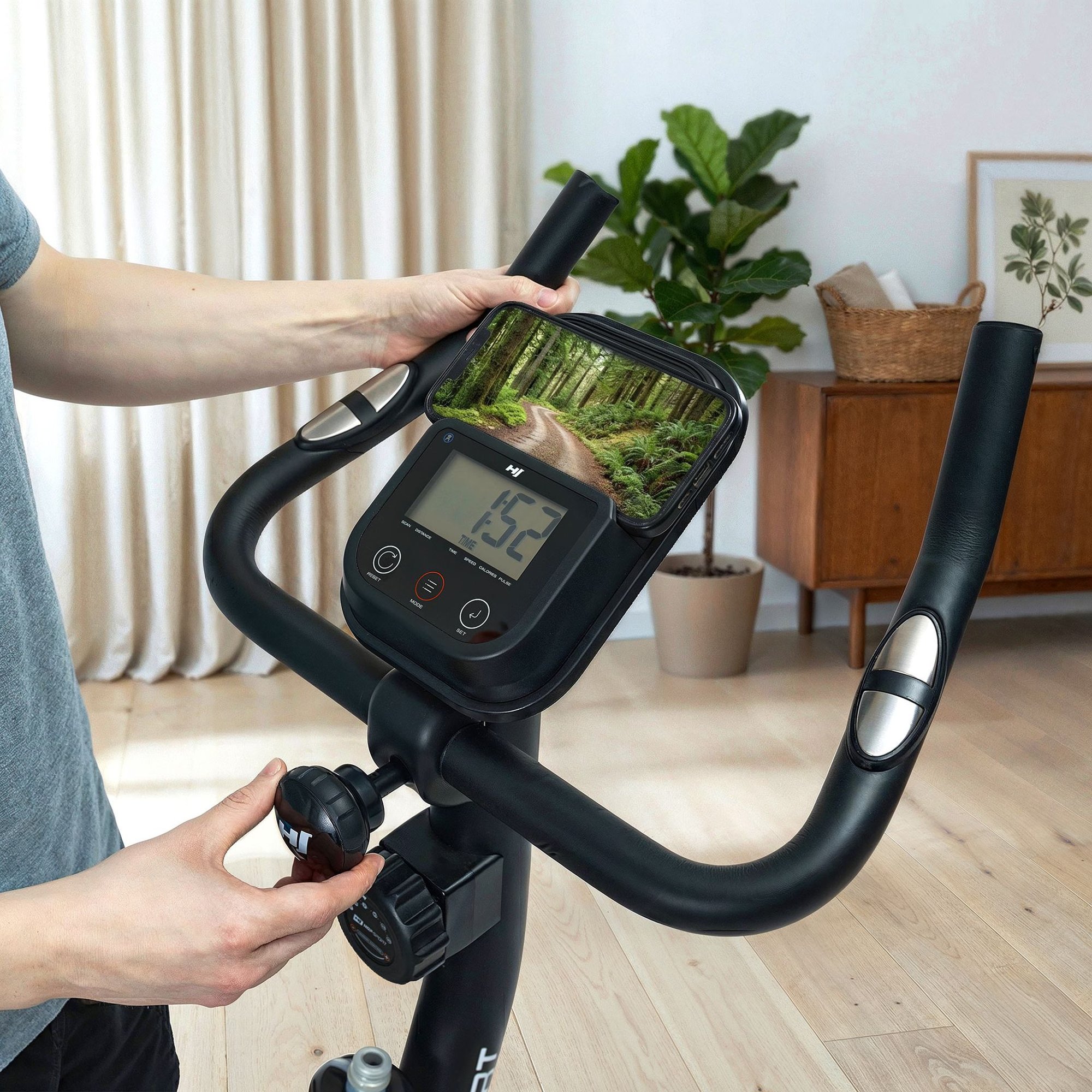 Ordinateur d'entraînement avec paramètres d'entraînement et support pour tablette