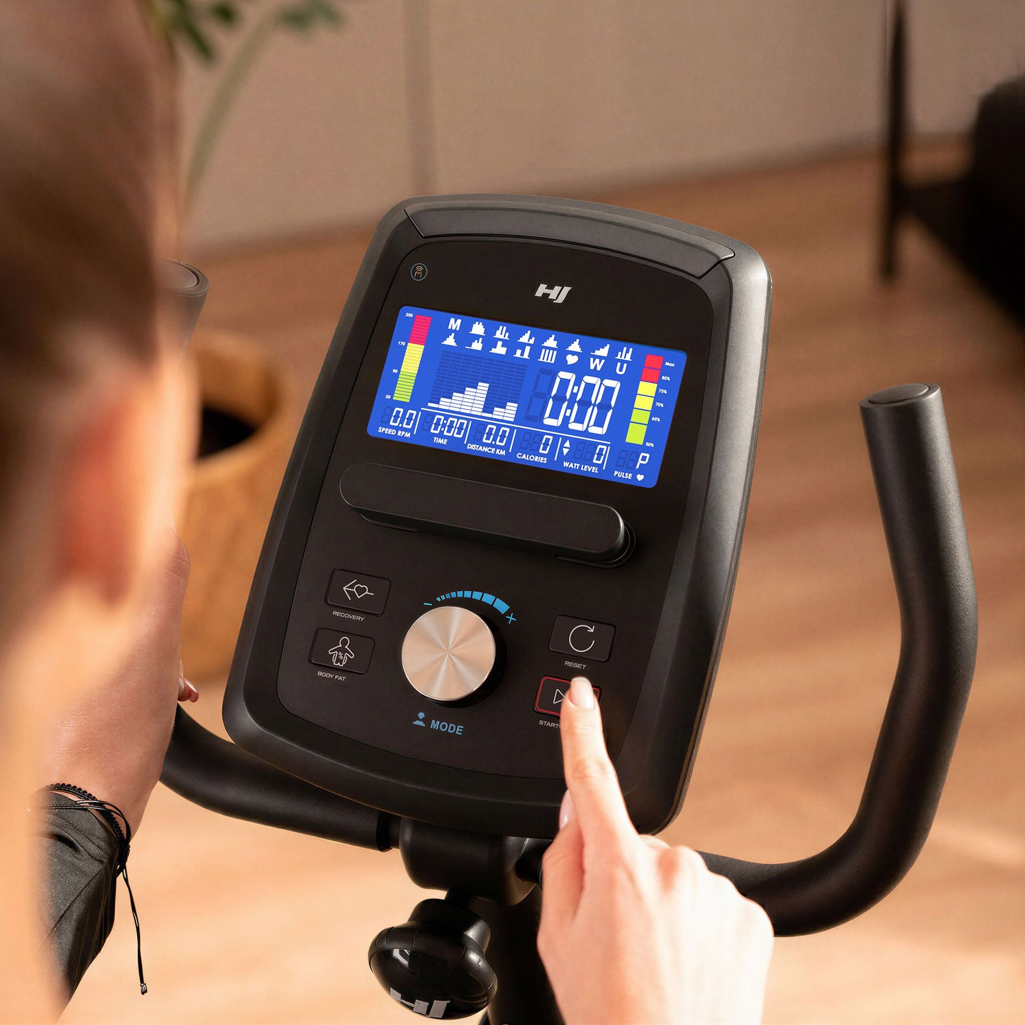 Capteurs de pouls intégrés aux poignées du vélo semi-allongé HS-120L Ravel